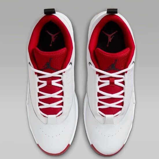 Original Nike Jordan Max Aura (красовка продается новый )