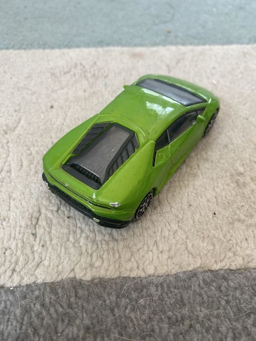 Зелена количка за игра на Lamborgini