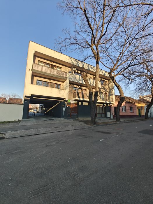 Apartament centru Tudor Vladimirescu de închiriat