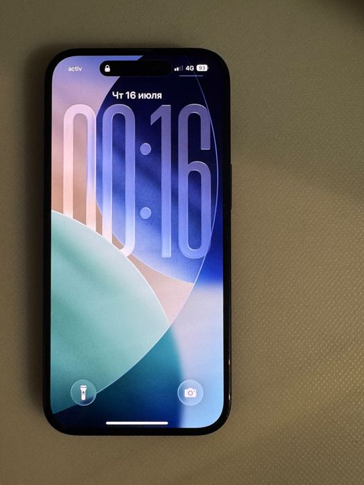 Iphone 15 128gb.