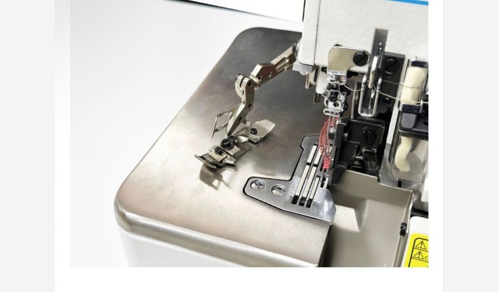 Швейная машина продаю все работають