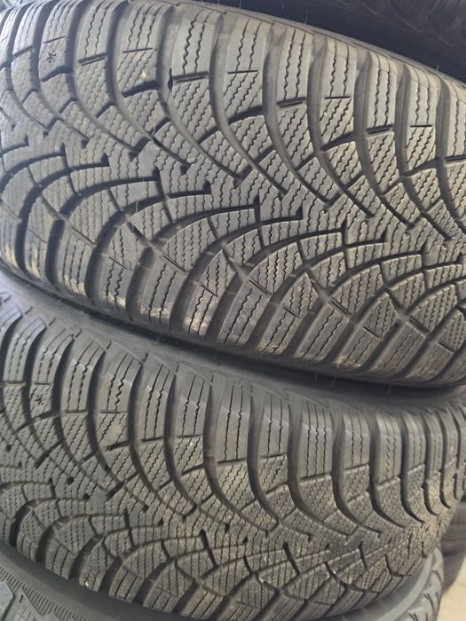 4 бр зимни 205/55/ 16 Goodyear