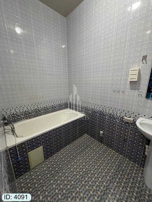 sharq 2 shayxul olamda 2 xonali uy tez va arzon sotiladi №4091