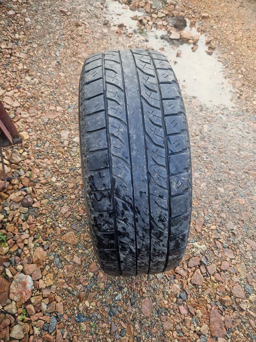 Продам шины на авто