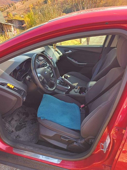 Vând Ford Focus