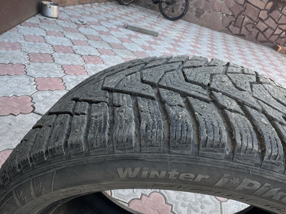 Продам 4 балона 245/45/R19