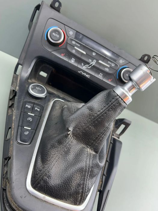 Consola centrala F1ET18C612DE / F1EBA044H83A Ford Focus