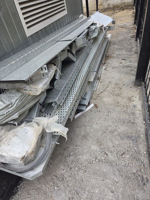 Продам остатки лотков