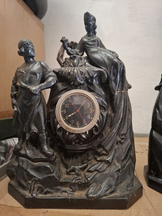 продам статуэтку