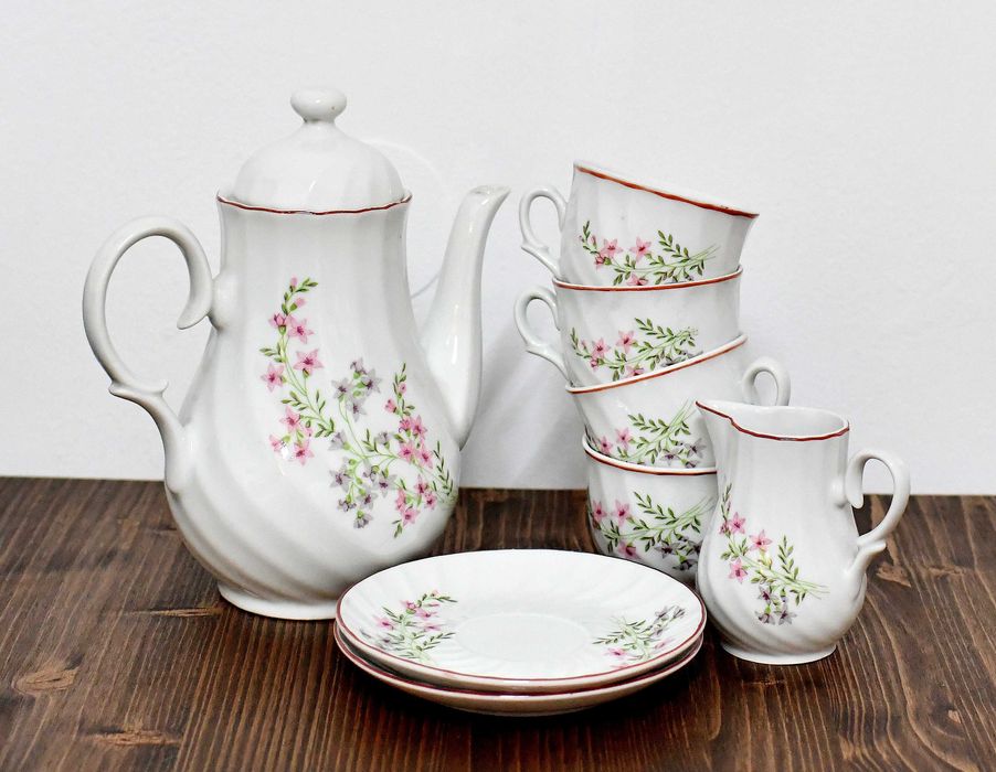 Порцеланов сервиз