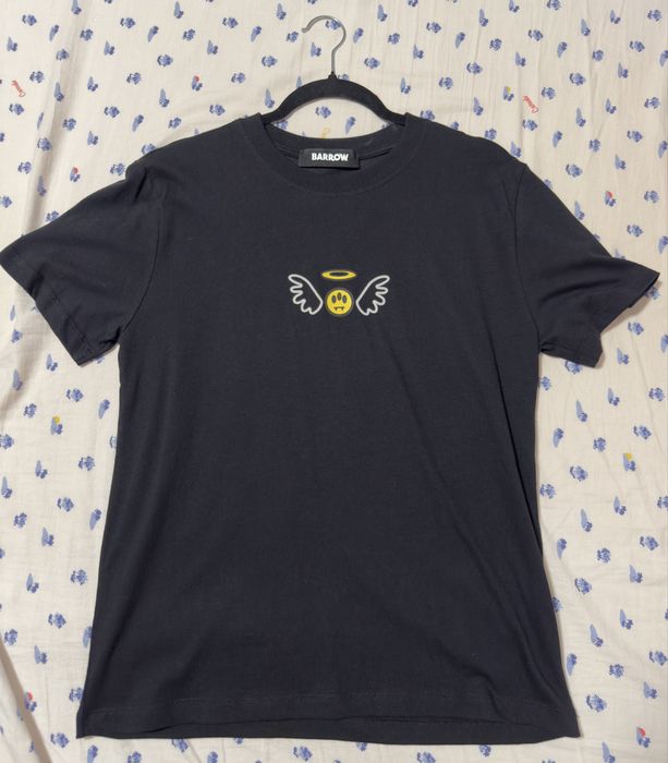 Tricouri Barrow originale aproape noi