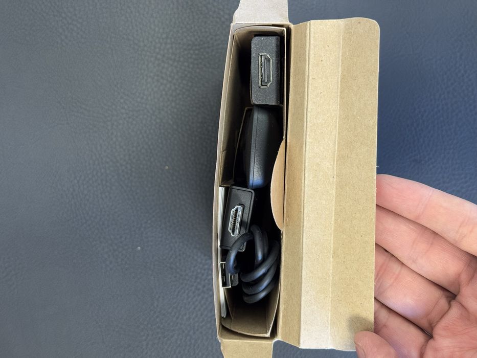 Продавам нов Amazon FIRE TV Stick