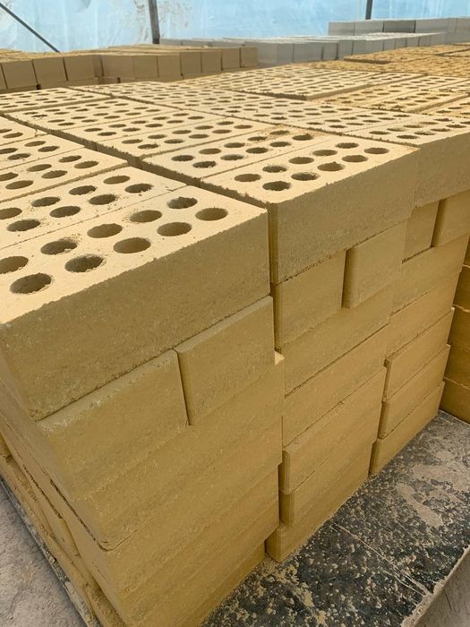 Gipperpress  g'isht sotiladi