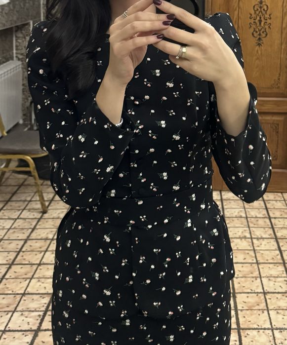 Продам платье The ice collection