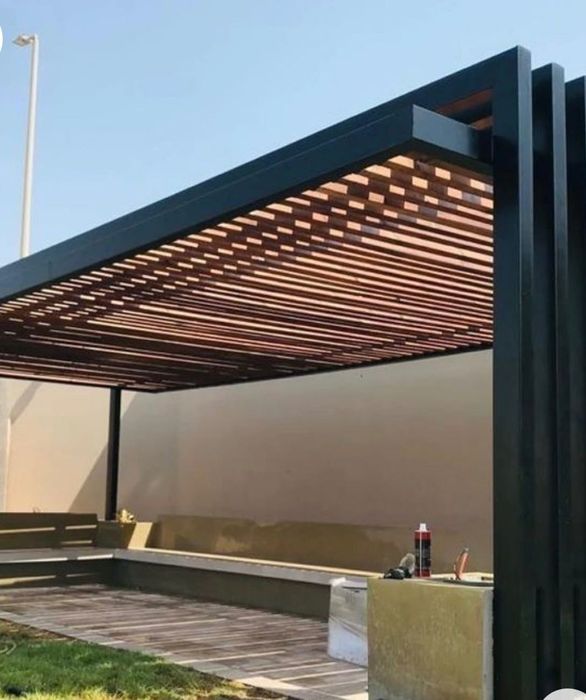 Дървени и метални веранди и павилиони