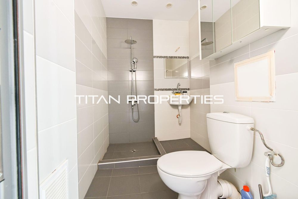 Продава се Двустаен апартамент в София, Надежда 2 - 65 кв.м за 1687 €/кв.м - Снимка #9