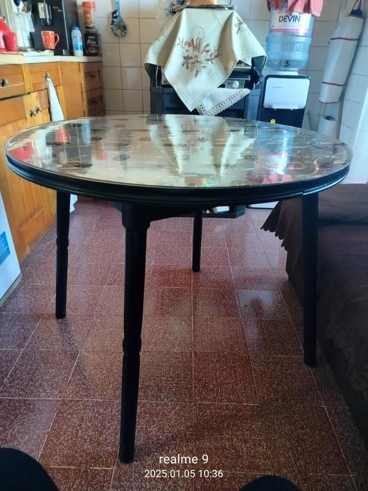 Дървена трапезна маса Разтегателна