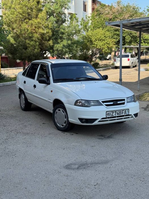 Продается nexia 2