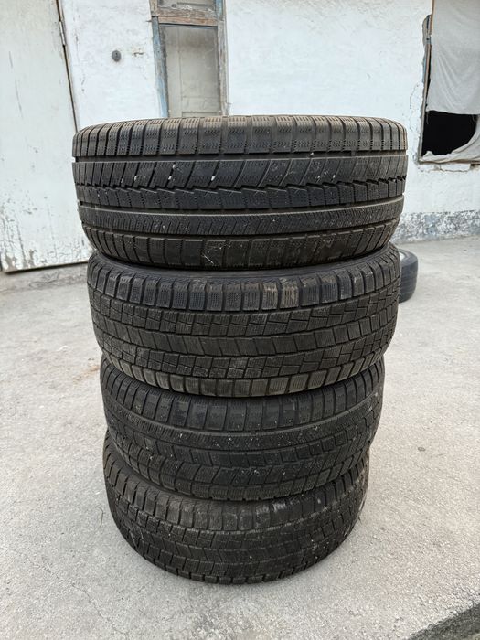 шины DUNLOP зимний 215/60/16