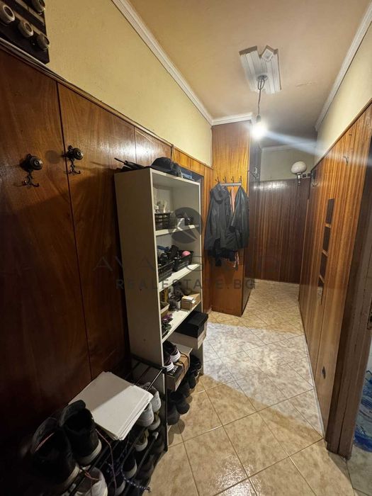 Продава се Тристаен апартамент в Пловдив, Изгрев - 80 кв.м за 950 €/кв.м - Снимка #7