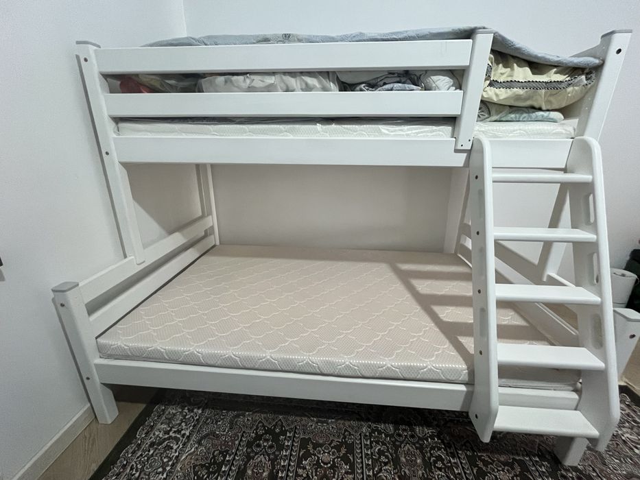 Спальная детская кровать