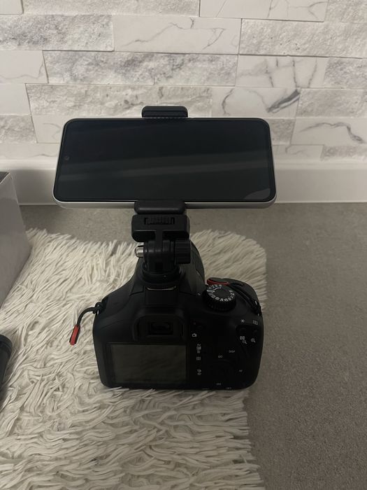 Aparat foto Canon EOS 4000D – kit complet, gata de utilizare!