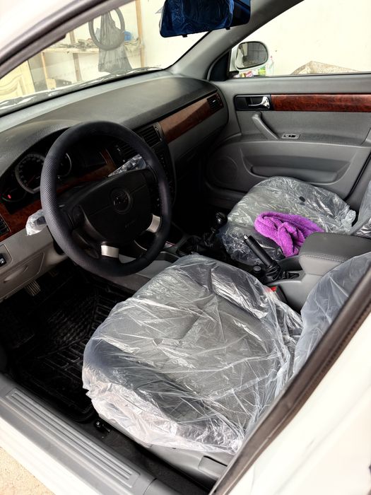 Lasetti 2012 yil sotiladi radnoy