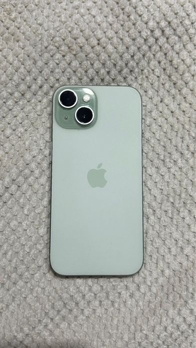 iPhone 15на 128 gb 90%АКБ