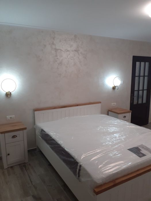 Închiriez garsonieră