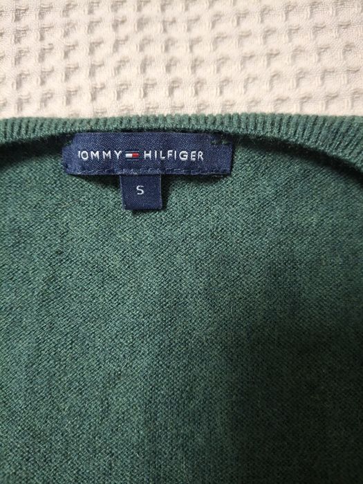 Пуловер Tommy Hilfiger S .