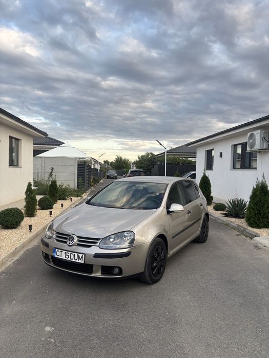Golf 5 1.6 FSI manual