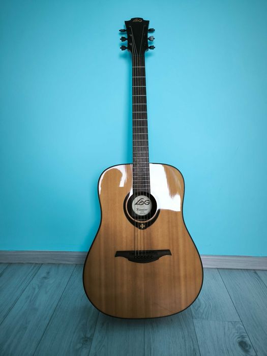 Chitară Acustică LÂG Tramontane T400D – Design Francez - efectiv noua