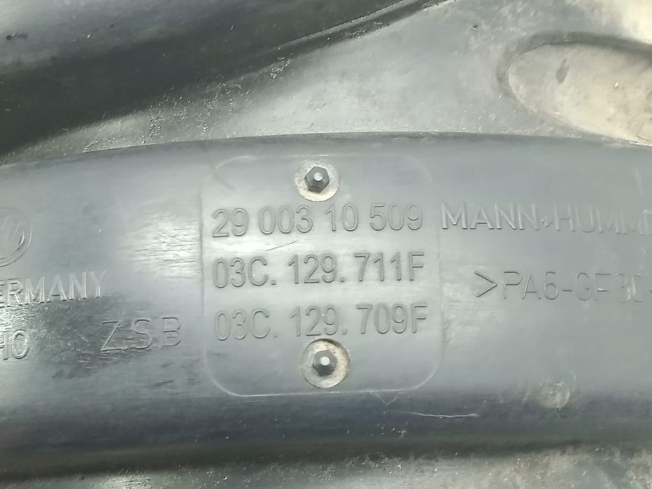 Galerie de admisie 1.6 benzina bag 03c129711f Volkswagen VW Golf 5