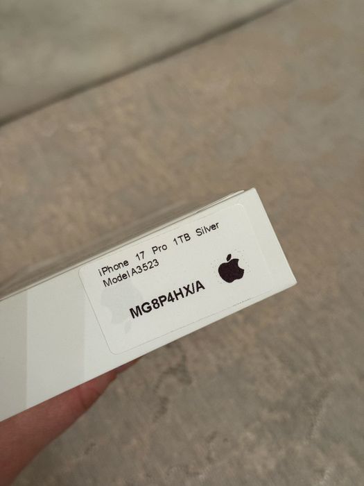 iPhone 17Pro 1T (iSpace Apple Premium)