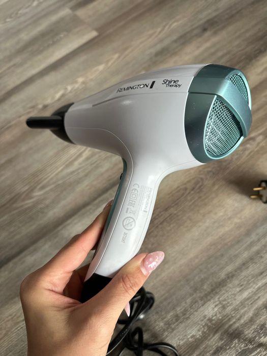 Сешоар Remington / Shine Therapy