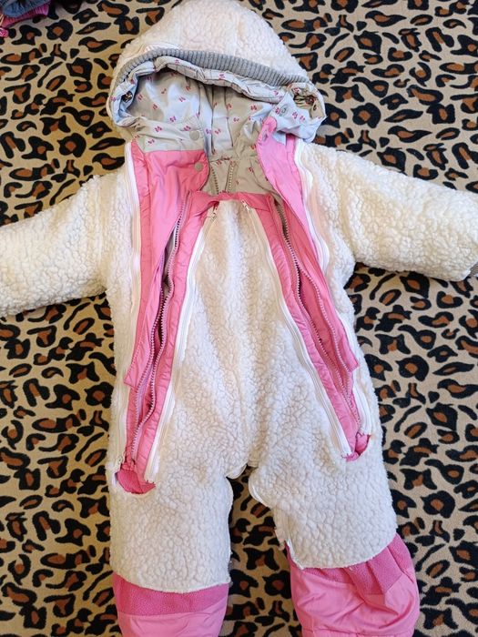 Продам зимний комбинезон для девочки!