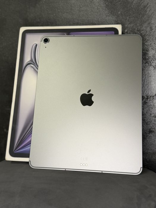Oferta ! Ipad Air 13’ M3  128 gb NOUA !  Wifi + Cellular !