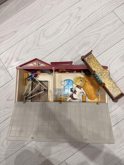 3 playmobil , superbe , toate piesele !