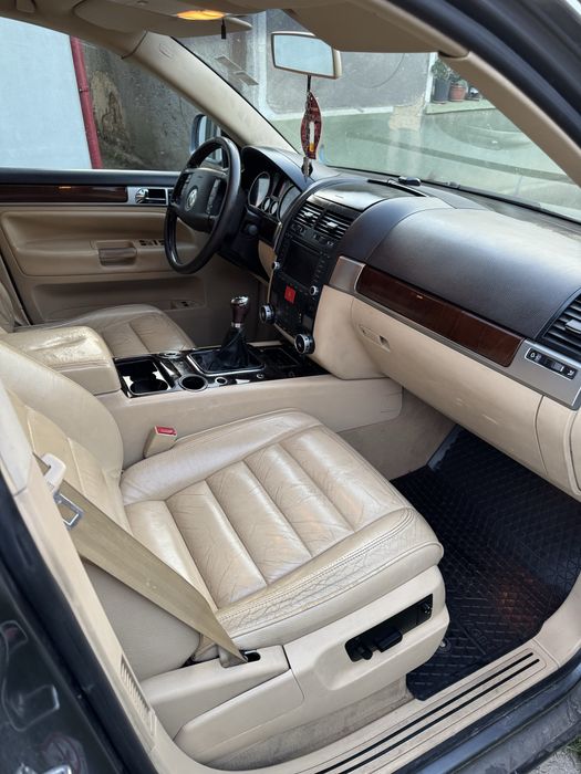 Volkswagen Touareg 2.5 tdi