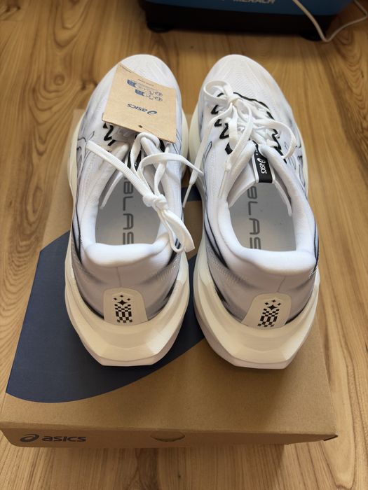 ASICS Superblast 3