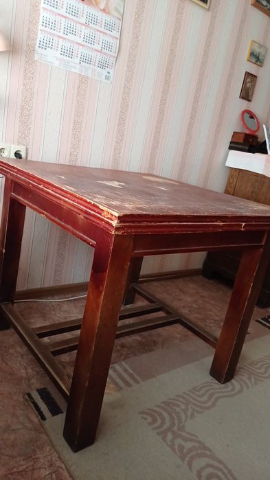 Стол обеденный раздвижной