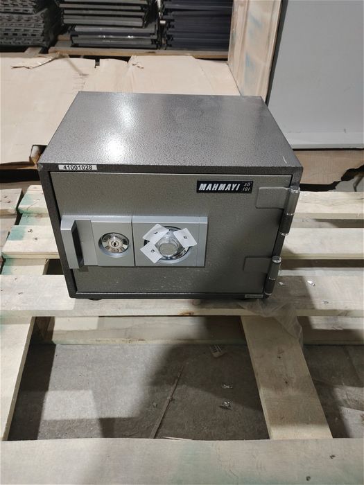 Мебель офисный б/у