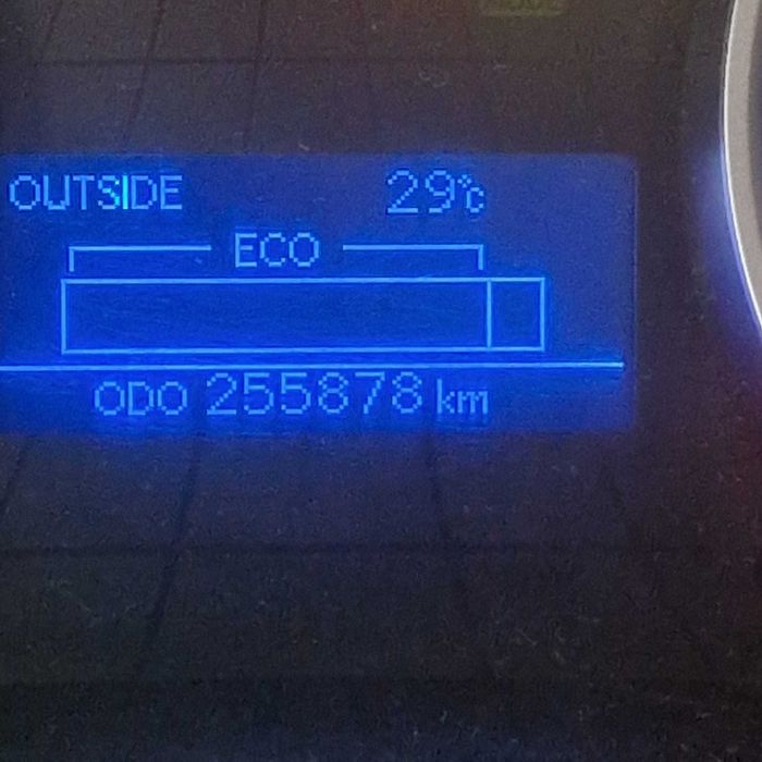 Vand Toyota Hilux gen VIII,2018