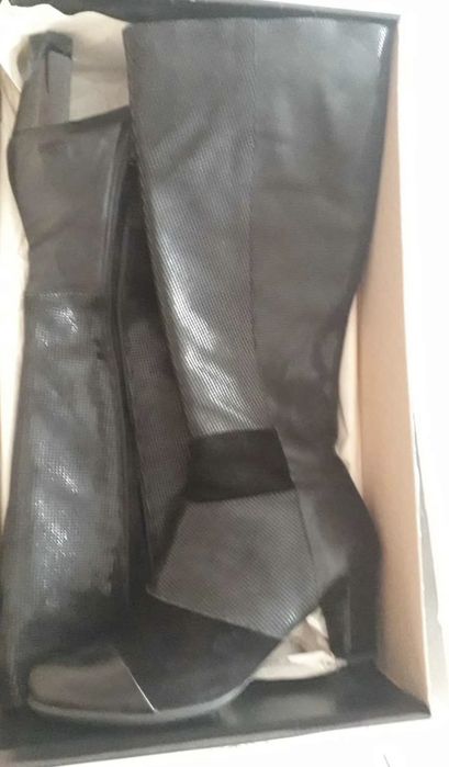 Дамски ботуши ест.кожа и велур