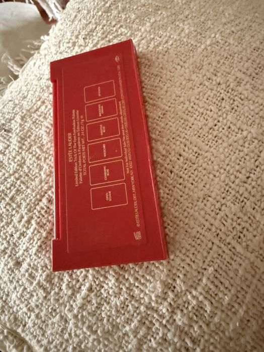 Тени este lauder