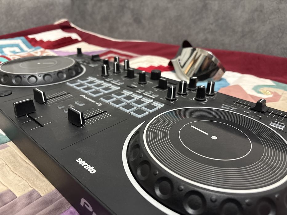 диджей контроллер