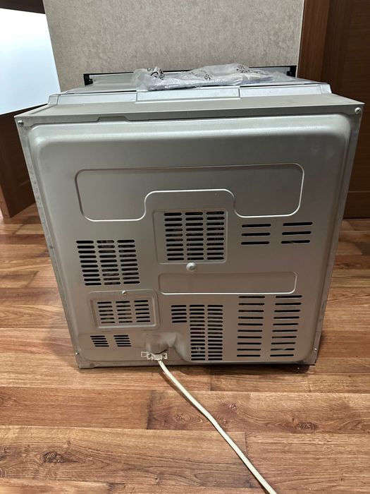 Духовой шкаф SAMSUNG  NV6584LNESR