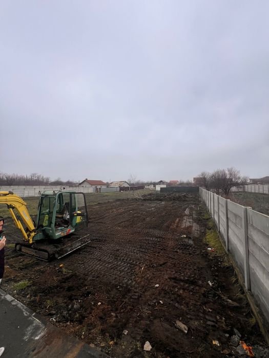 De inchiriat miniexacavator! Preturi corecte si lucrari rapide!