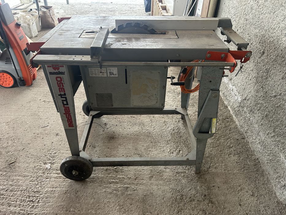Vând fierăstrău de masă (banc) Wurth Mastercut 350