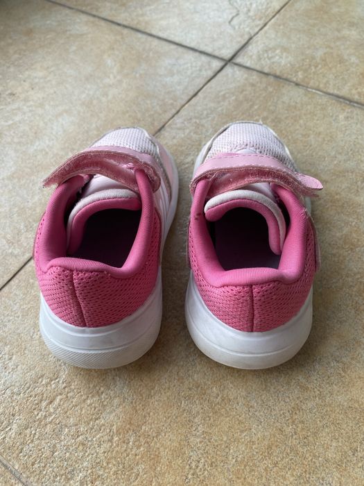 Маратонки Adidas